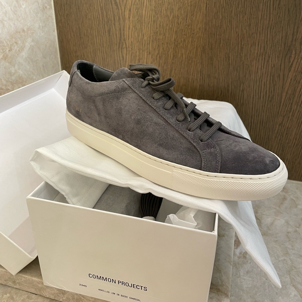 Men’s suede charcoal Achilles common projects sneakers us size 10